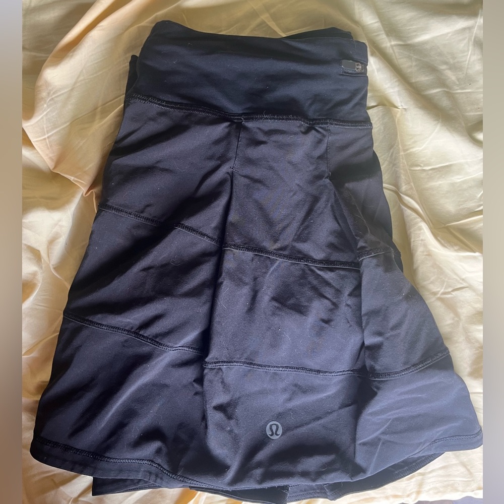 Lululemon pace setter skirt